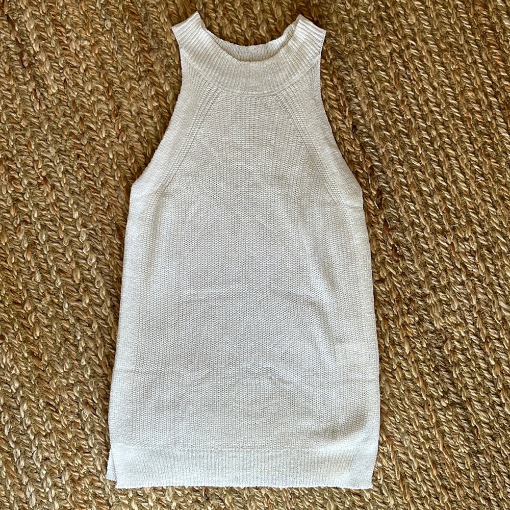 Sweater tank